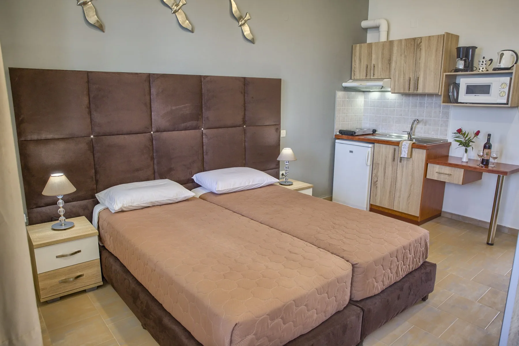 Aiolos apartment interior